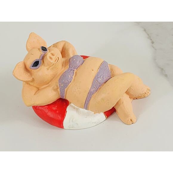 Pig In Bikini On The Beach Figurine Piglet Piggy Resin 3" Year 90s Pig Lover - Picture 10 of 12
